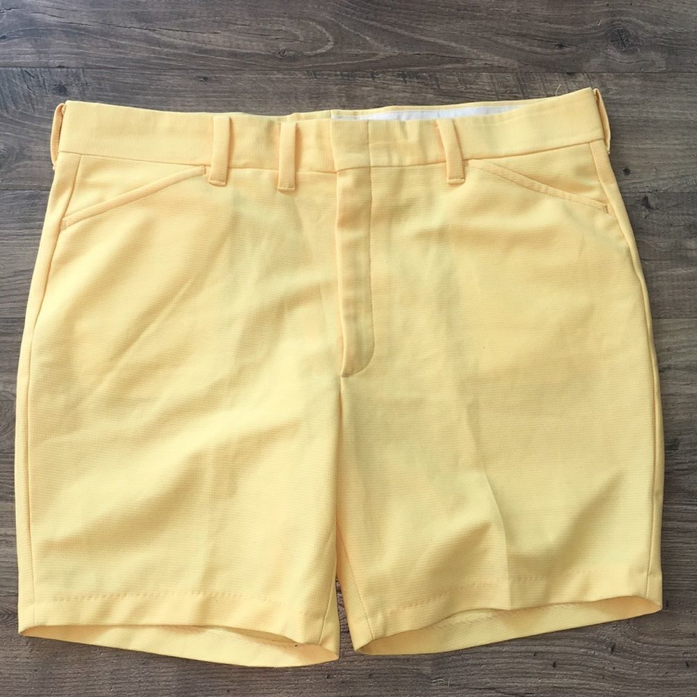 Loud Yellow vintage poly Farah golf Bermuda shorts